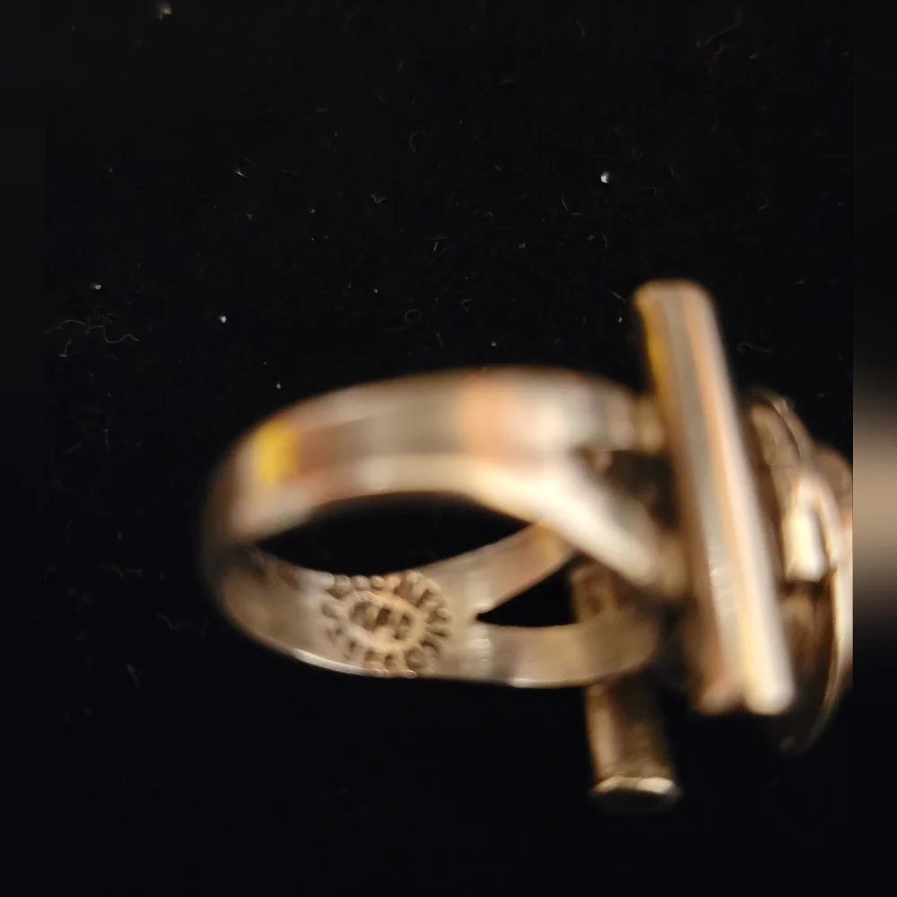 Taxco Silver Posion Ring - Picture 2 of 5